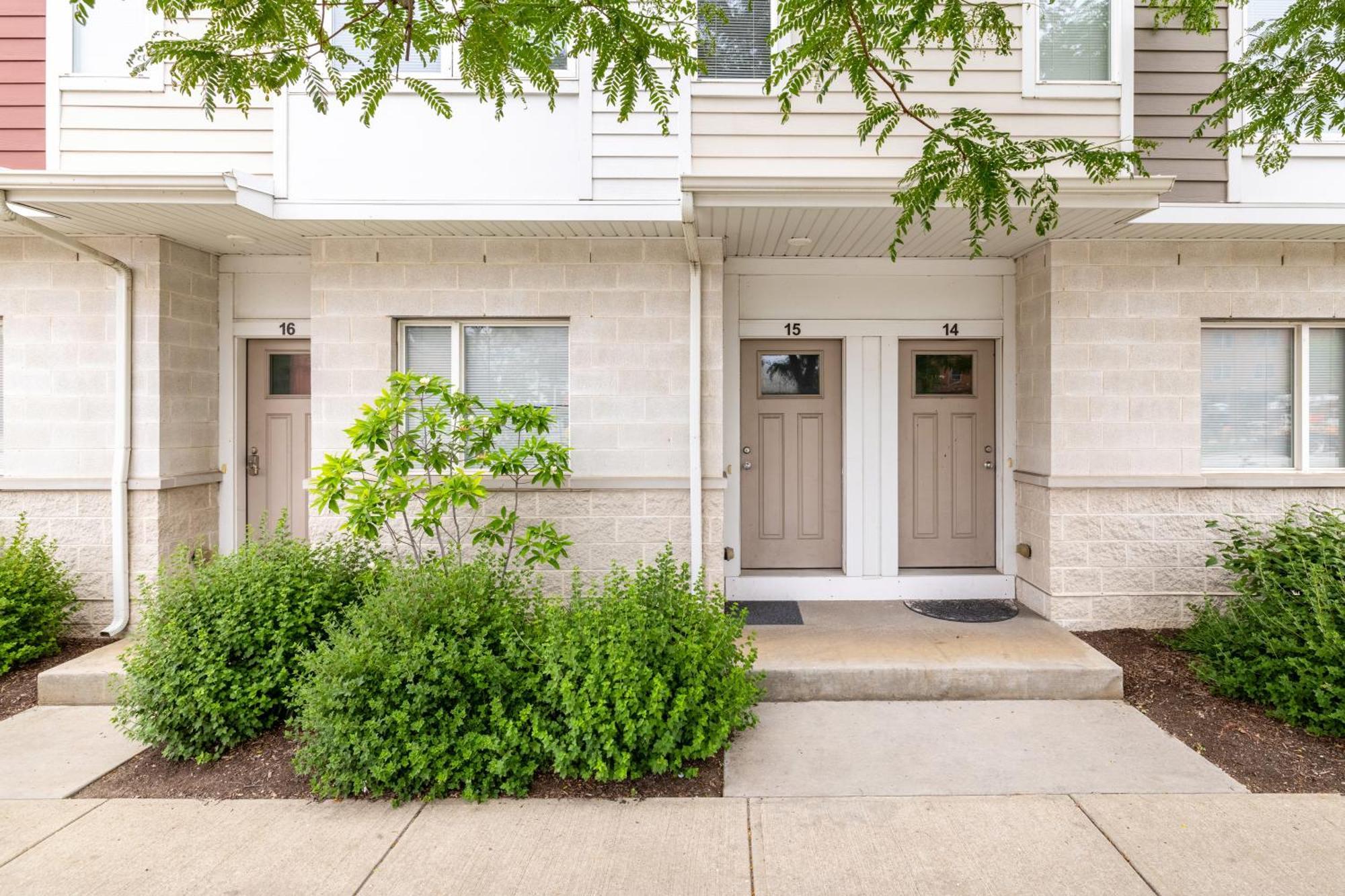 Luxury Downtown Townhome Unit 15 Cleveland Exterior foto